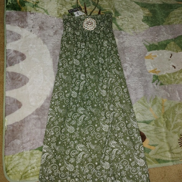NWT One Step Up Halter Maxi Dress - Picture 1 of 2